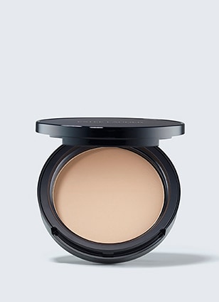 Pó Compacto Matte Double Wear Stay-in-Place